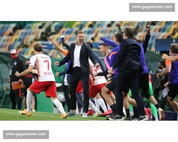 懂球 Party 名场面:他咋了?笑到停不下来!